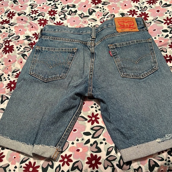 Men’s Bermuda style shorts Levi’s - Picture 2 of 4